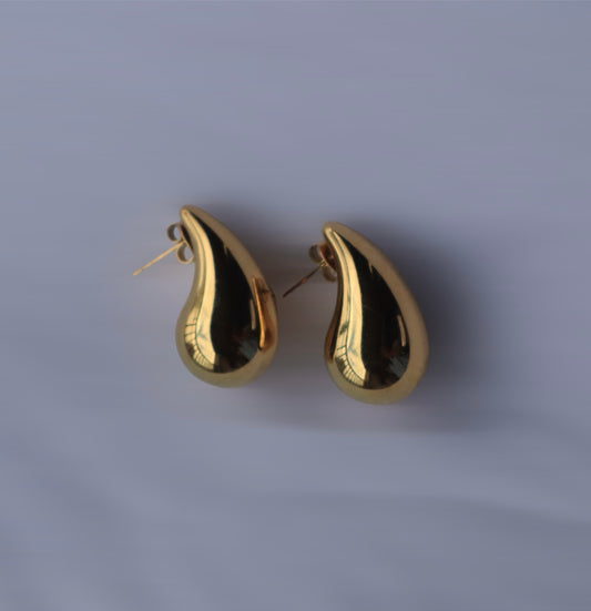 "Water Drop" Gold Earrings